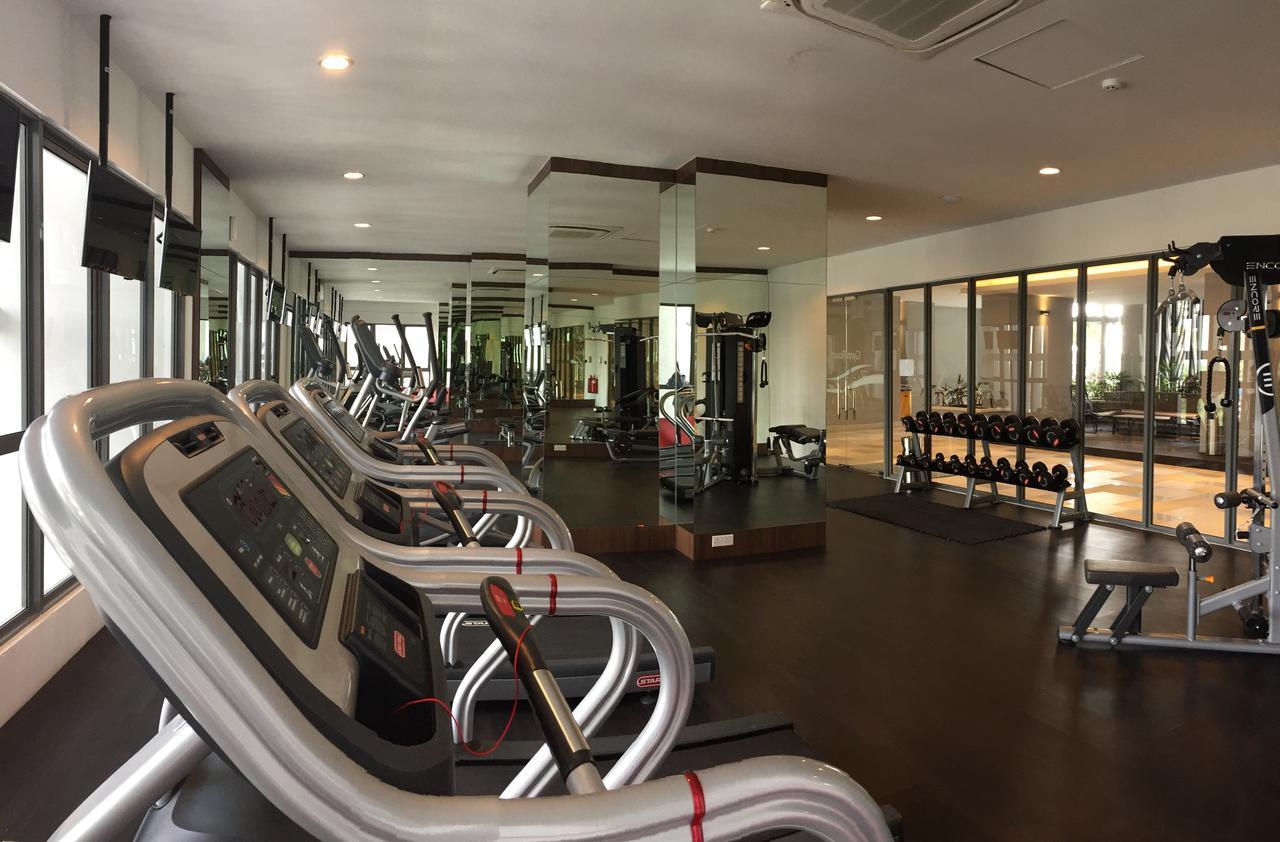 Teega Suites @ Ph 努沙再也 外观 照片