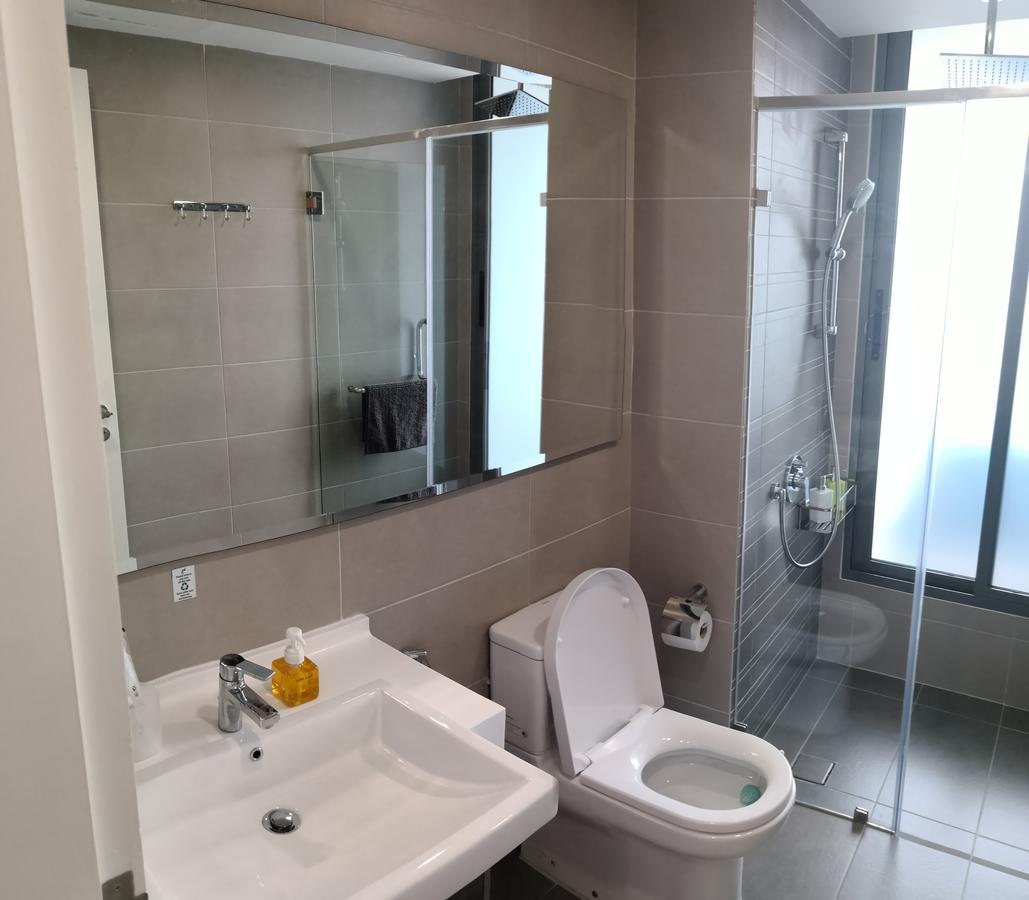 Teega Suites @ Ph 努沙再也 外观 照片