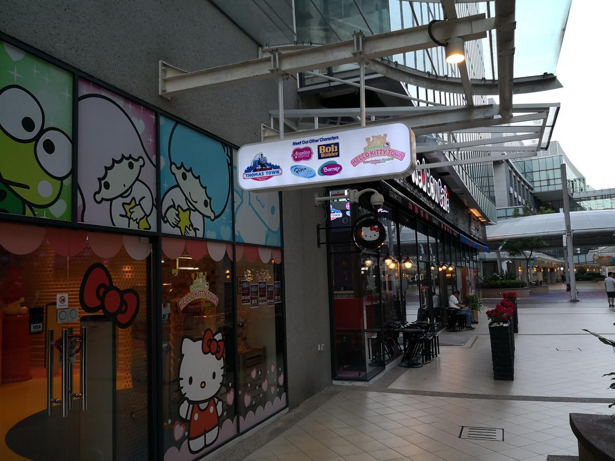 Teega Suites @ Ph 努沙再也 外观 照片